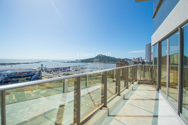 Foto do imóvel Cobertura com 3 Quartos à Venda, 239 m² em Centro - Itajaí