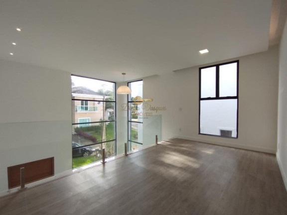 Imagem Casa com 4 Quartos à Venda, 192 m² em Vargem Grande - Teresópolis