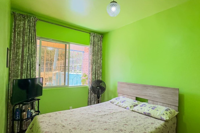 Imagem Casa com 5 Quartos à Venda, 128 m² em Vila Jardim - Porto Alegre