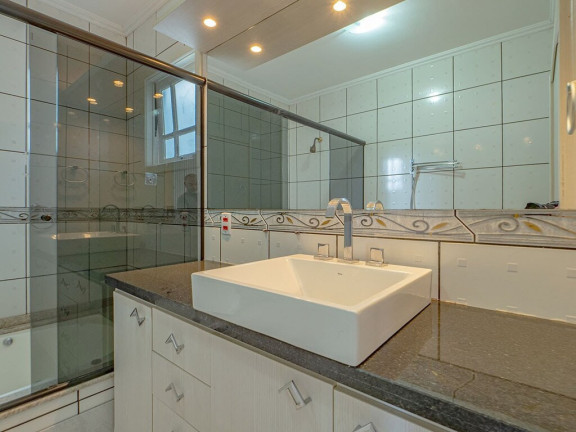 Imagem Casa com 3 Quartos à Venda, 224 m² em Sarandi - Porto Alegre Imagem Casa com 3 Quartos à Venda, 224 m² em Sarandi - Porto Alegre