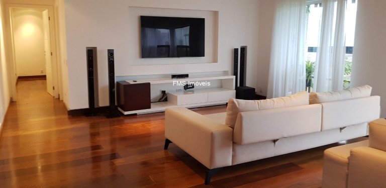 Imagem Imóvel com 3 Quartos para Alugar, 223 m² em Brooklin - São Paulo Imagem Imóvel com 3 Quartos para Alugar, 223 m² em Brooklin - São Paulo