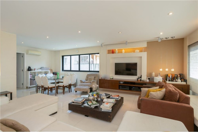 Imagem Apartamento com 4 Quartos à Venda, 235 m² em Aclimação - São Paulo Imagem Apartamento com 4 Quartos à Venda, 235 m² em Aclimação - São Paulo