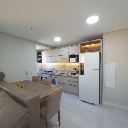 Apartamento com 2 Quartos à Venda,  em Centro - Imbituba