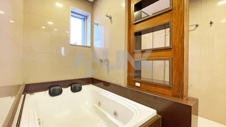 Imagem Apartamento com 2 Quartos à Venda, 77 m² em Petrópolis - Porto Alegre