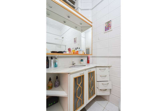 Imagem Casa com 2 Quartos à Venda, 100 m² em Vila Mariana - São Paulo Imagem Casa com 2 Quartos à Venda, 100 m² em Vila Mariana - São Paulo