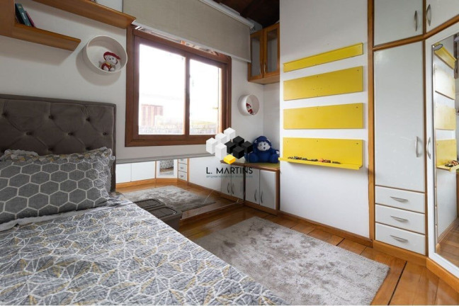Imagem Casa com 3 Quartos à Venda, 190 m² em Rubem Berta - Porto Alegre