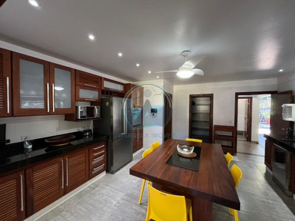 Imagem Sobrado com 6 Quartos à Venda, 753 m² em Ressaca - Ubatuba Imagem Sobrado com 6 Quartos à Venda, 753 m² em Ressaca - Ubatuba
