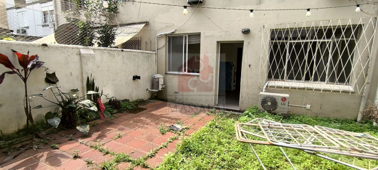Imagem Apartamento com 2 Quartos à Venda, 77 m² em Menino Deus - Porto Alegre Imagem Apartamento com 2 Quartos à Venda, 77 m² em Menino Deus - Porto Alegre