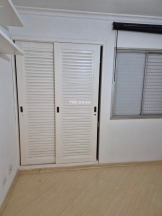 Imagem Imóvel com 1 Quarto para Alugar, 45 m² em Moema - São Paulo Imagem Imóvel com 1 Quarto para Alugar, 45 m² em Moema - São Paulo