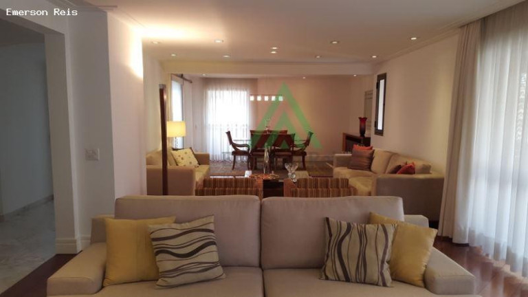 Imagem Casa com 5 Quartos à Venda, 275 m² em Campo Belo - São Paulo Imagem Casa com 5 Quartos à Venda, 275 m² em Campo Belo - São Paulo