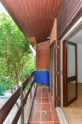 Imagem Casa com 5 Quartos à Venda, 238 m² em Chácara Monte Alegre - São Paulo