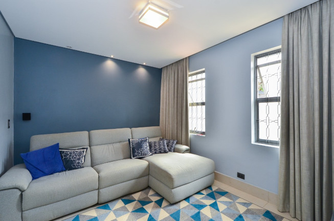 Imagem Casa com 4 Quartos à Venda, 248 m² em Jardim Leila - São Paulo