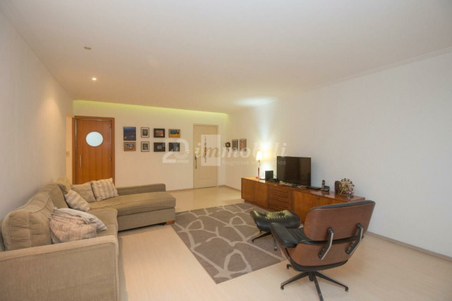 Imagem Apartamento com 2 Quartos à Venda, 200 m² em Higienopolis - São Paulo Imagem Apartamento com 2 Quartos à Venda, 200 m² em Higienopolis - São Paulo