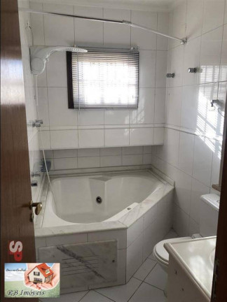 Imagem Casa com 4 Quartos à Venda, 320 m² em Jardim Las Vegas - Santo André