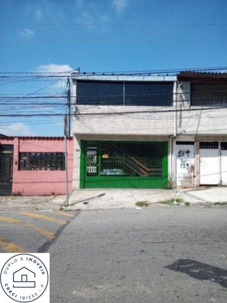 Casa com 8 Quartos à Venda, 200 m² em Jardim São Pedro - São Paulo