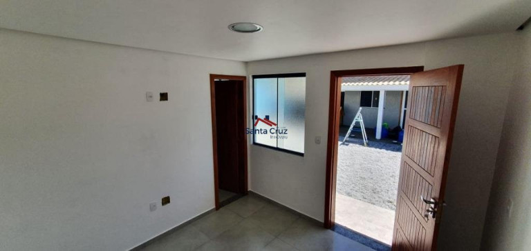 Imagem Sobrado com 5 Quartos à Venda, 360 m² em Ingleses Do Rio Vermelho - Florianópolis