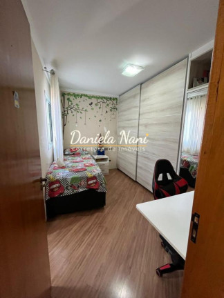 Imagem Sobrado com 3 Quartos à Venda, 239 m² em Vila Scarpelli - Santo André