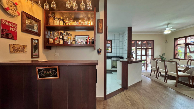 Imagem Casa com 4 Quartos à Venda, 250 m² em São Lourenço - Bertioga