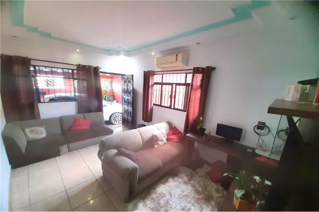 Imagem Casa com 3 Quartos à Venda, 179 m² em Vila Nova - Cubatão