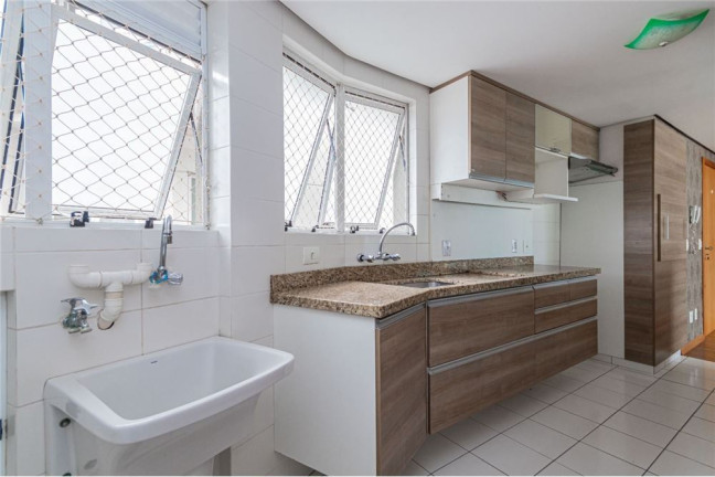Imagem Apartamento com 3 Quartos à Venda, 90 m² em Azenha - Porto Alegre