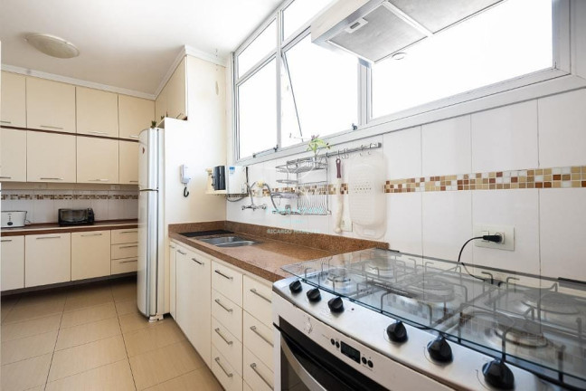 Imagem Apartamento com 3 Quartos à Venda, 180 m² em Itaim Bibi - São Paulo Imagem Apartamento com 3 Quartos à Venda, 180 m² em Itaim Bibi - São Paulo