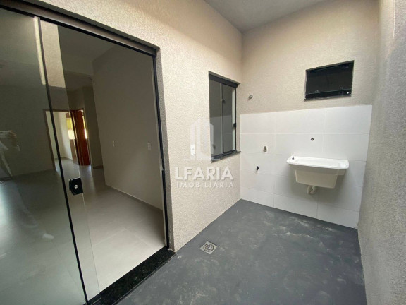 Imagem Casa com 3 Quartos à Venda, 59 m² em São José - Itapoá