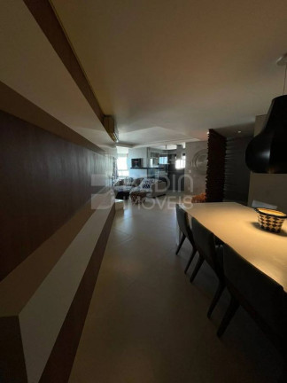 Imagem Apartamento com 3 Quartos à Venda, 154 m² em Centro - Balneário Camboriú Imagem Apartamento com 3 Quartos à Venda, 154 m² em Centro - Balneário Camboriú