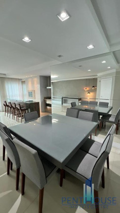 Apartamento com 3 Quartos à Venda, 122 m² em Centro - Balneário Camboriú