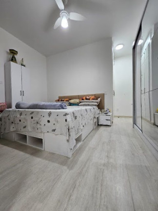 Imagem Apartamento com 4 Quartos à Venda, 140 m² em Embaré - Santos