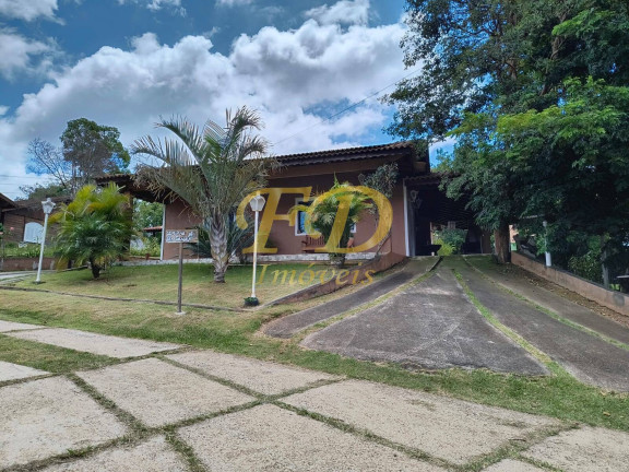 Imagem Casa de Condomínio com 2 Quartos à Venda, 1.100 m² em Mairiporã