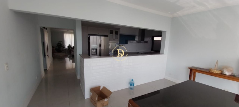 Imagem Casa de Condomínio com 3 Quartos para Alugar, 375 m² em Vila Zezé - Jacareí Imagem Casa de Condomínio com 3 Quartos para Alugar, 375 m² em Vila Zezé - Jacareí