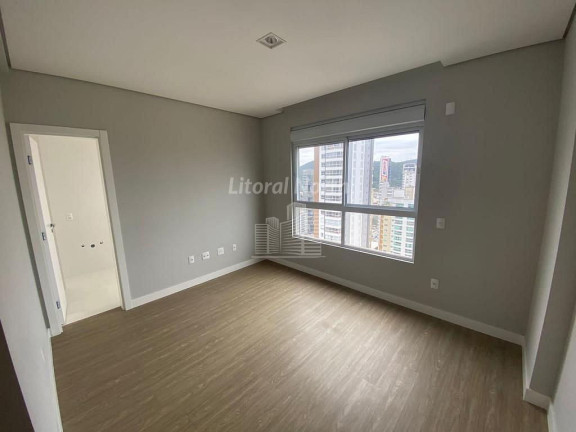 Imagem Apartamento com 4 Quartos à Venda, 143 m² em Centro - Balneário Camboriú Imagem Apartamento com 4 Quartos à Venda, 143 m² em Centro - Balneário Camboriú