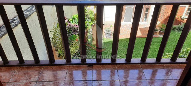 Imagem Casa de Condomínio com 2 Quartos à Venda, 100 m² em Peró - Cabo Frio