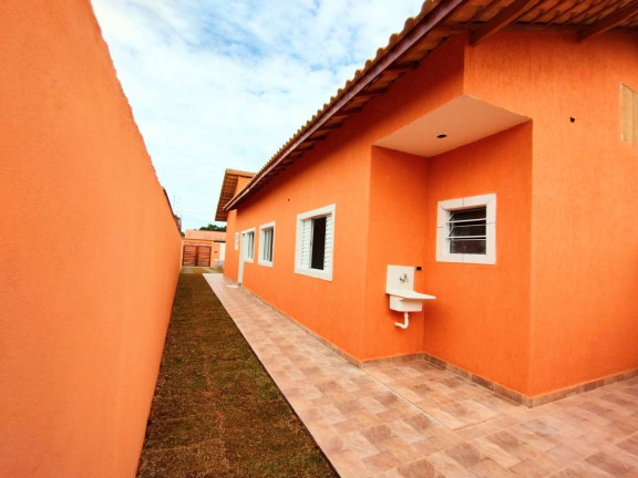 Imagem Casa com 2 Quartos à Venda, 180 m² em Itanhaém