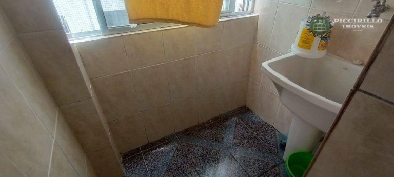 Imagem Kitnet com 1 Quarto à Venda, 33 m² em Vila Guilhermina - Praia Grande