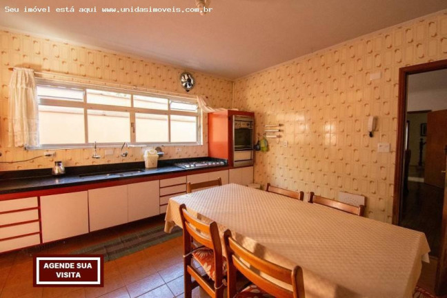 Imagem Casa com 3 Quartos à Venda, 288 m² em Interlagos - São Paulo