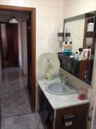 Imagem Apartamento com 3 Quartos à Venda, 110 m² em Embare - Santos