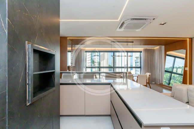 Imagem Apartamento com 4 Quartos à Venda, 137 m² em Pioneiros - Balneário Camboriú Imagem Apartamento com 4 Quartos à Venda, 137 m² em Pioneiros - Balneário Camboriú