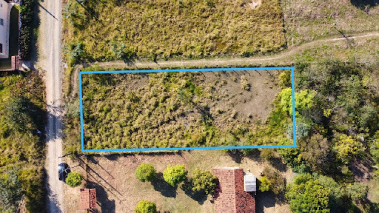 Imagem Terreno à Venda, 1.000 m² em Bosque Dos Eucaliptos - Araçoiaba Da Serra