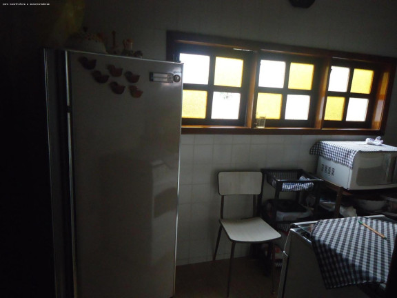 Imagem Casa com 3 Quartos à Venda, 1.452 m² em Vale Feliz - Niterói