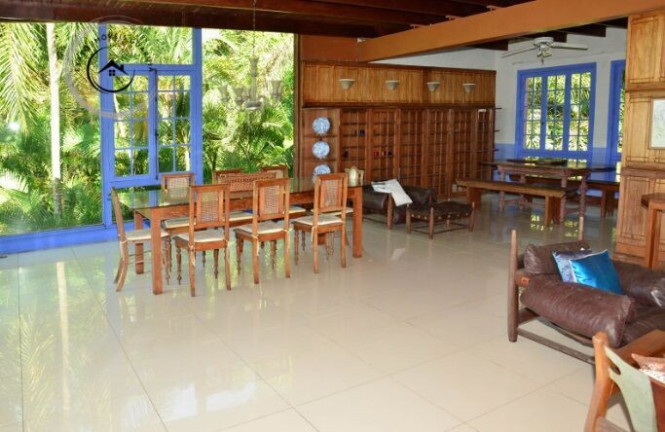 Imagem Casa com 4 Quartos à Venda, 360 m² Imagem Casa com 4 Quartos à Venda, 360 m²