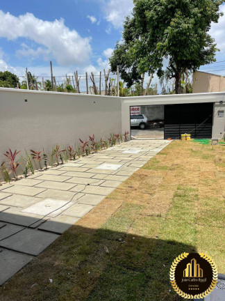 Imagem Casa com 4 Quartos à Venda,  em Centro - Eusébio
