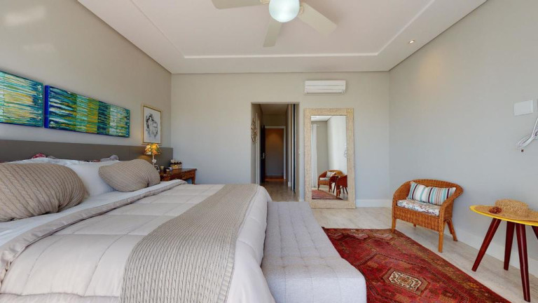 Imagem Casa de Condomínio com 4 Quartos à Venda, 460 m² em Xangri-lá - Xangri-lá