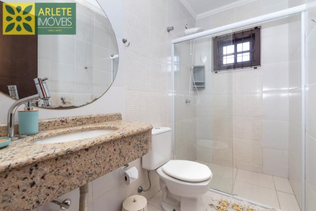 Imagem Casa com 3 Quartos para Alugar ou Temporada, 200 m² em Mariscal - Bombinhas Imagem Casa com 3 Quartos para Alugar ou Temporada, 200 m² em Mariscal - Bombinhas