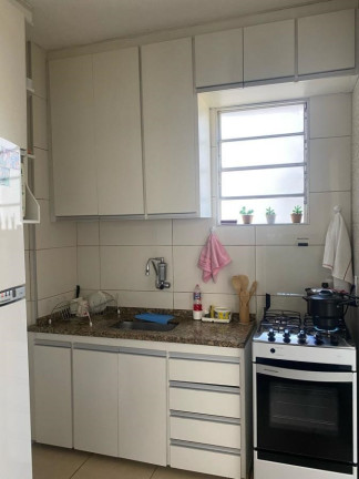 Imagem Imóvel com 3 Quartos à Venda, 75 m² em Santa Terezinha - Belo Horizonte