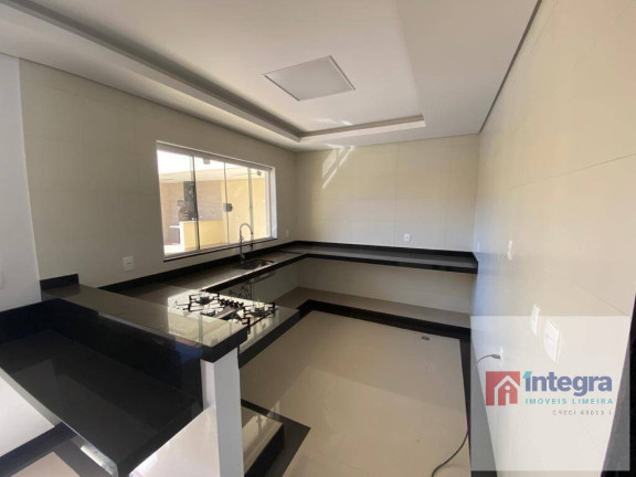 Imagem Casa de Condomínio com 3 Quartos à Venda, 327 m² em Vale Das Oliveiras - Limeira Imagem Casa de Condomínio com 3 Quartos à Venda, 327 m² em Vale Das Oliveiras - Limeira