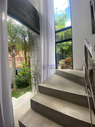 Imagem Sobrado com 3 Quartos à Venda, 210 m² em Centro - Penha Imagem Sobrado com 3 Quartos à Venda, 210 m² em Centro - Penha