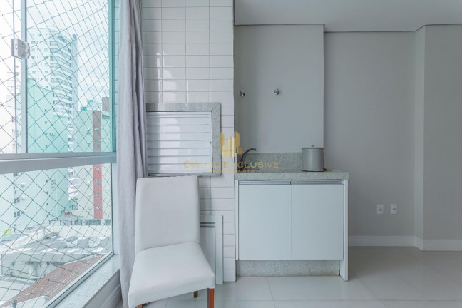 Imagem Apartamento com 3 Quartos à Venda, 127 m² em Pioneiros - Balneário Camboriú Imagem Apartamento com 3 Quartos à Venda, 127 m² em Pioneiros - Balneário Camboriú
