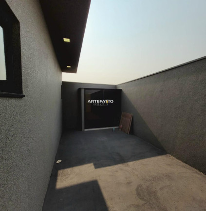Imagem Casa com 2 Quartos à Venda, 126 m²