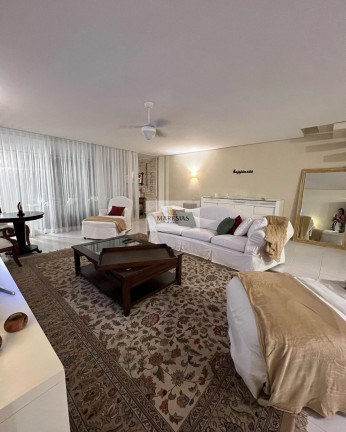 Imagem Casa com 3 Quartos à Venda, 200 m² em Maresias - São Sebastião